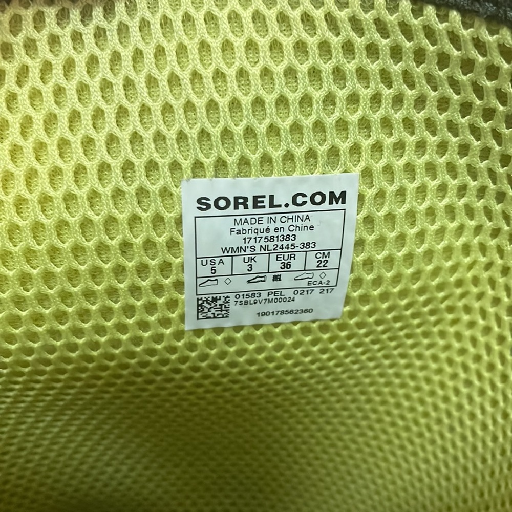 SOREL Women's Olive Green Waterproof Rain Boots - Picture 4 of 11